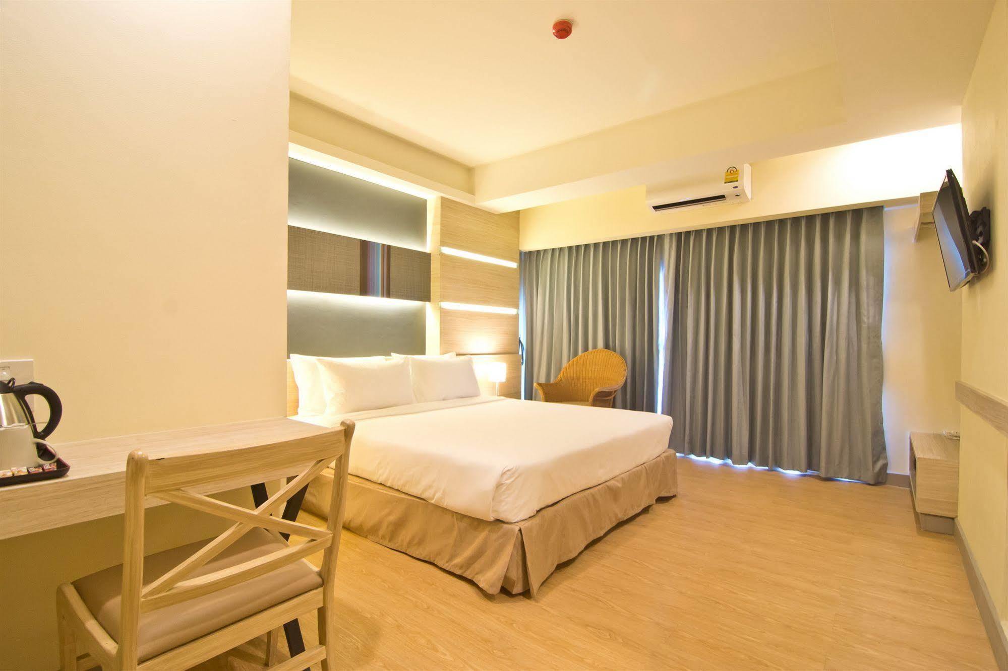 Hotel Sunshine One Pattaya Zewnętrze zdjęcie