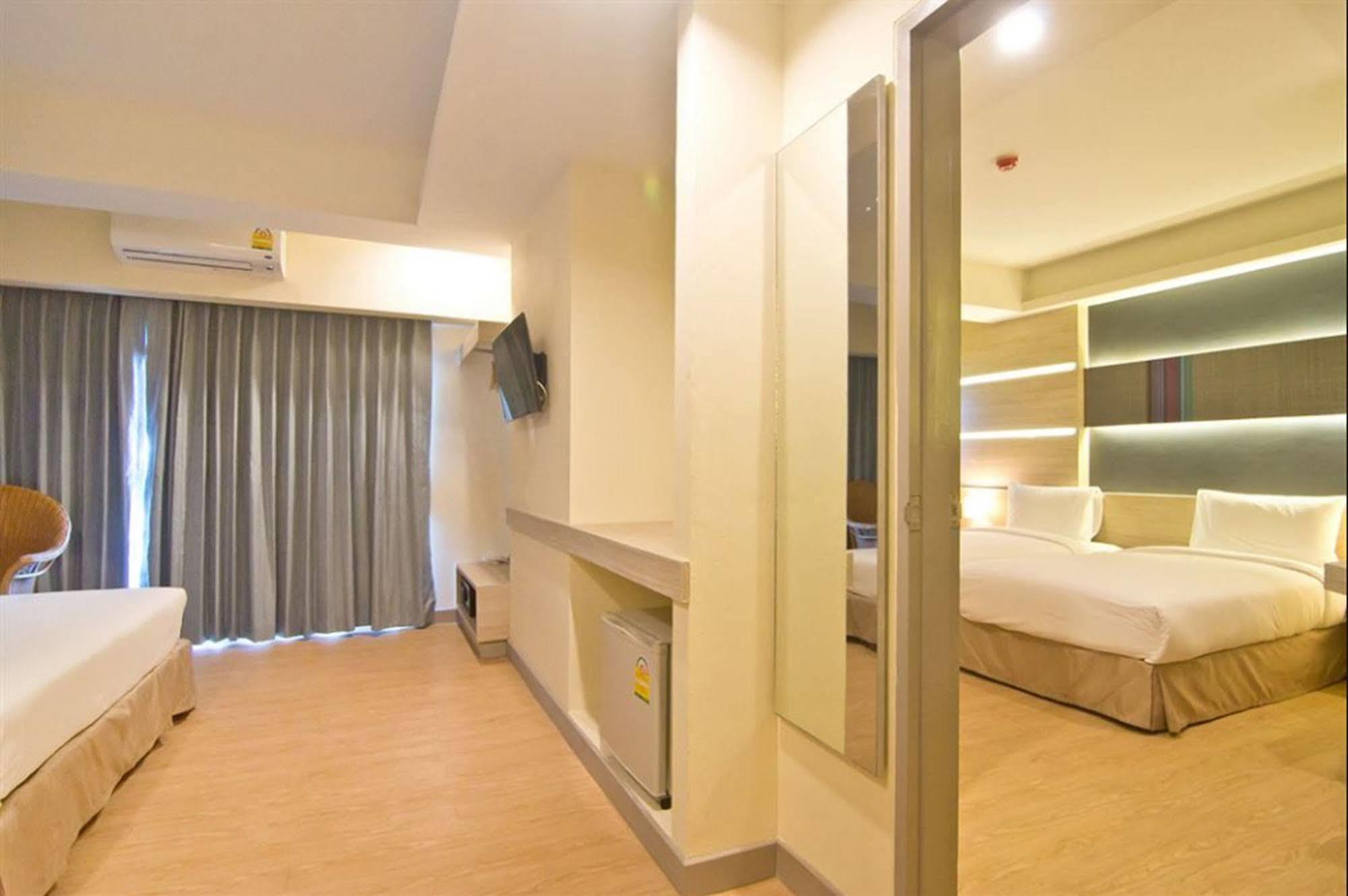 Hotel Sunshine One Pattaya Zewnętrze zdjęcie