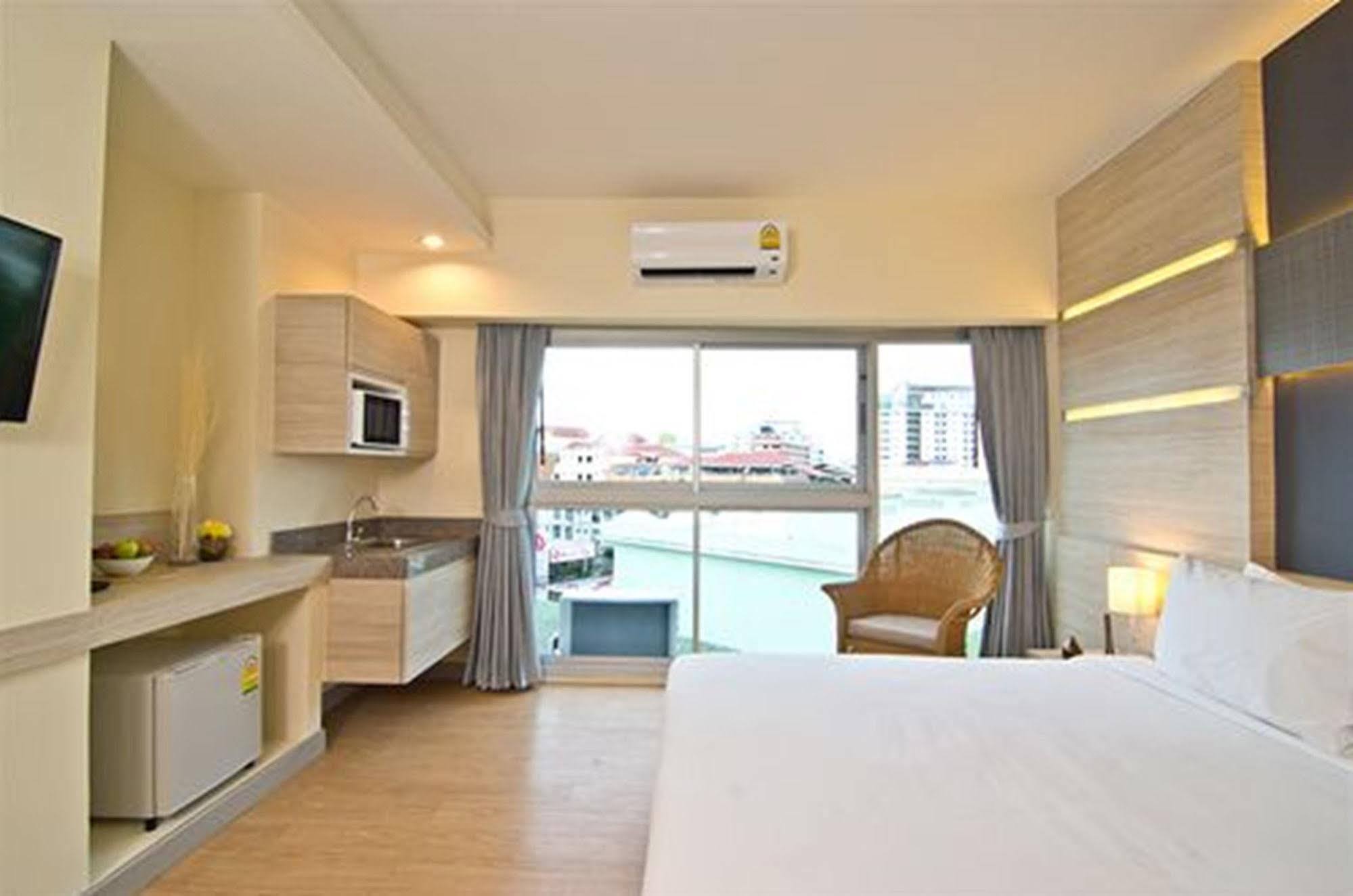 Hotel Sunshine One Pattaya Zewnętrze zdjęcie